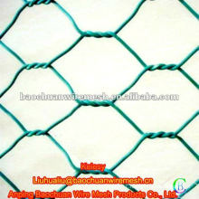 Green pvc coated chicken wire fence